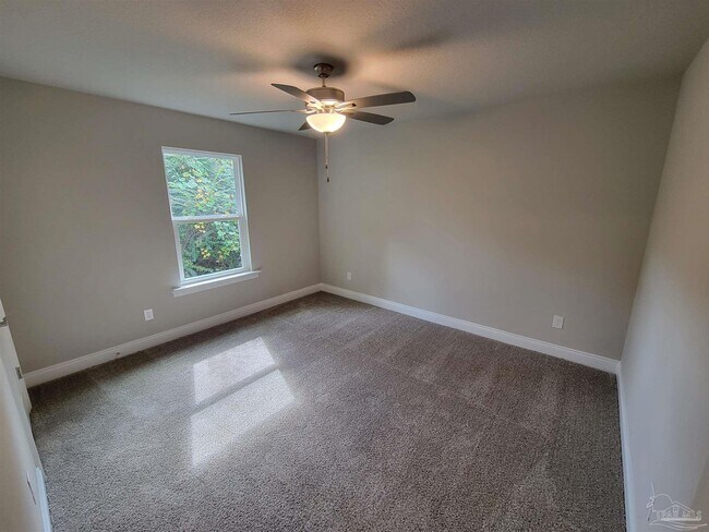 Foto del edificio - 4471 Watkins St