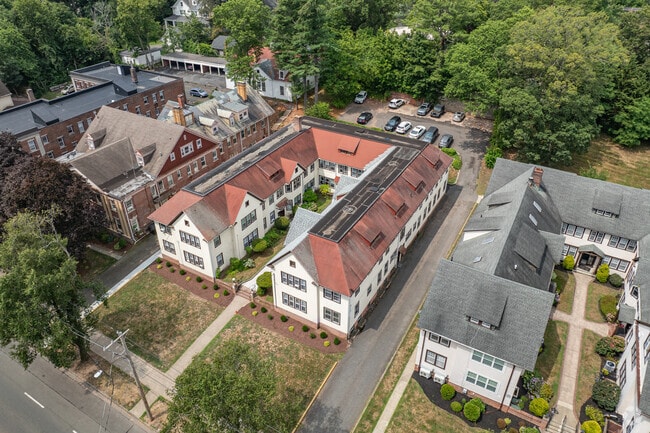 Building Photo - 408 Whitney Ave