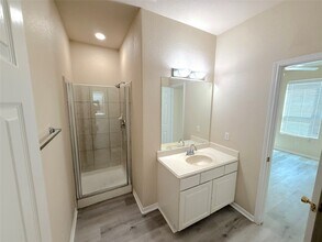 Building Photo - 19535 Hardwood Ridge Tr