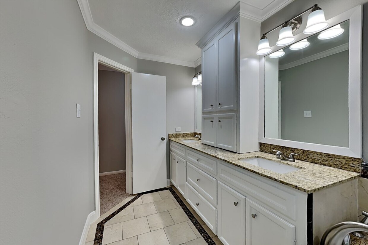 Foto del edificio - 17326 Masonridge Dr