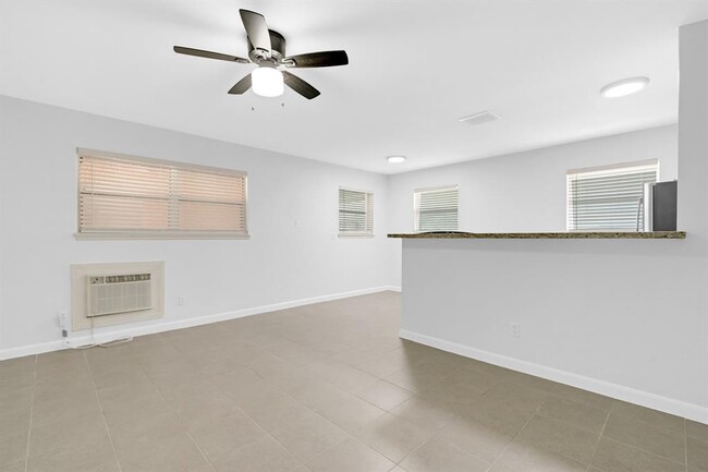 Building Photo - 5102 Academy St