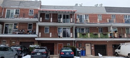 Building Photo - 120-19 84th Ave