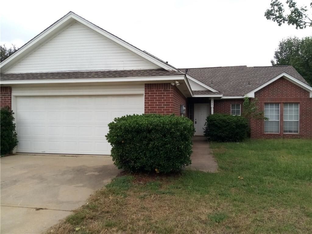 Foto principal - 3841 Waterford Way