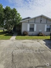 Building Photo - 2351 Chestnut Hills Dr