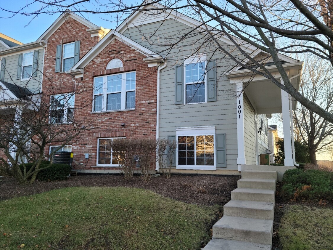 Primary Photo - 1001 Reserve Dr
