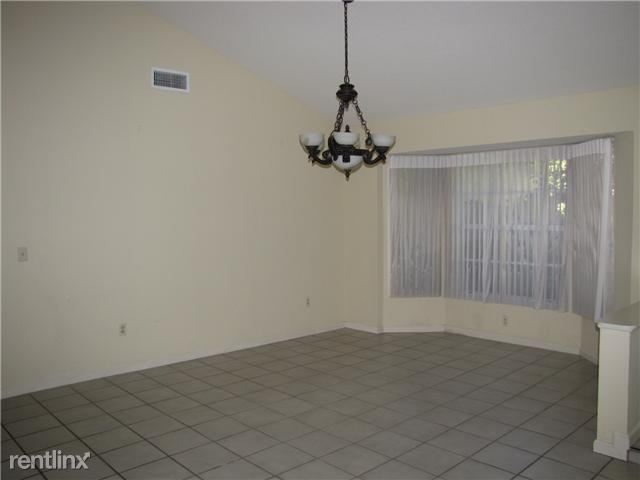 Foto del edificio - 4 br, 3.5 bath House - 13796 Doubletree Trl