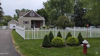 Building Photo - 2061 Morrow Ave