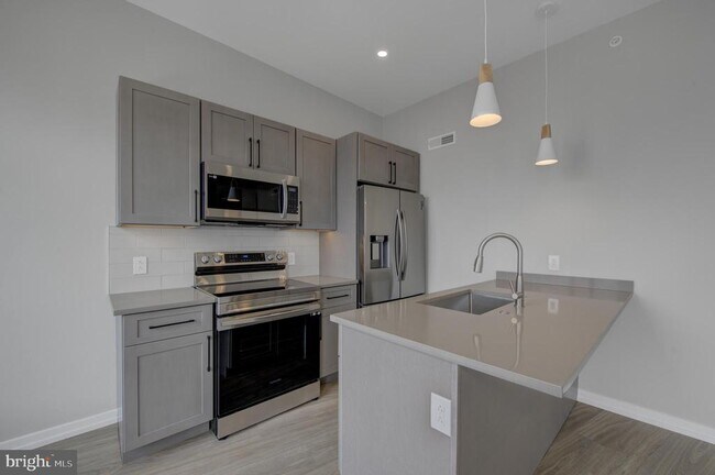 Foto del edificio - 2445 Innovator Wy