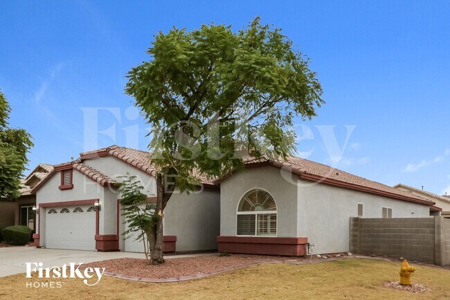 Foto del edificio - 1027 W Samantha Way