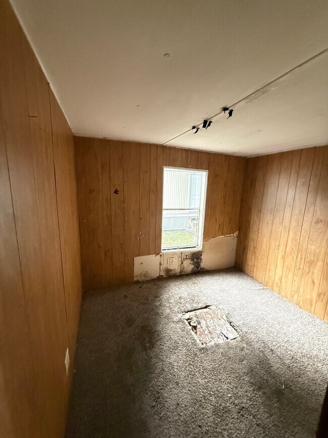 Building Photo - 1425 Wanna Dr