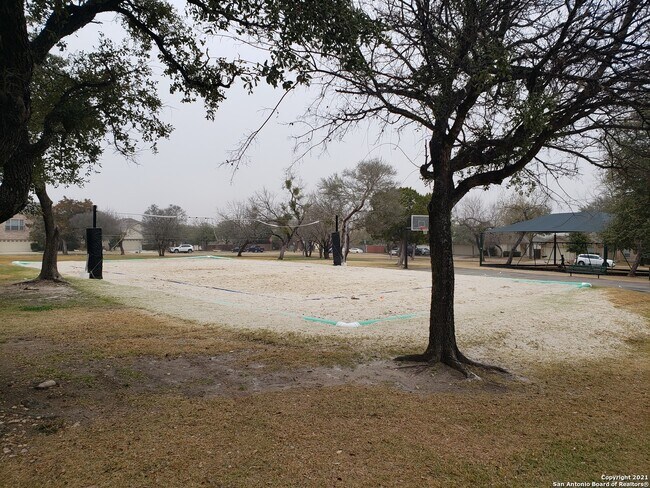 Foto del edificio - 11222 Blue Fax Fld