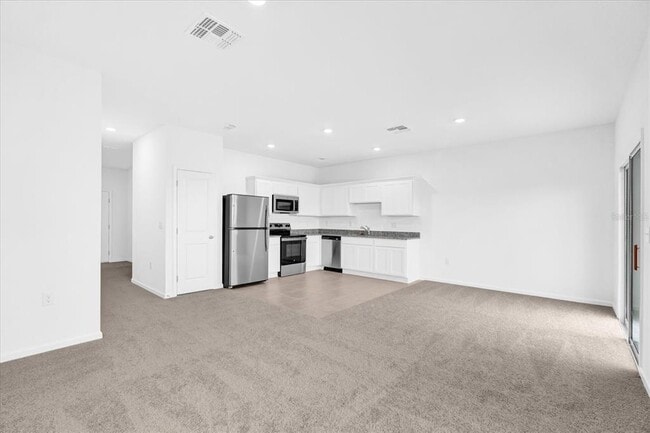 Building Photo - 5942 Chestnut Grv Pl