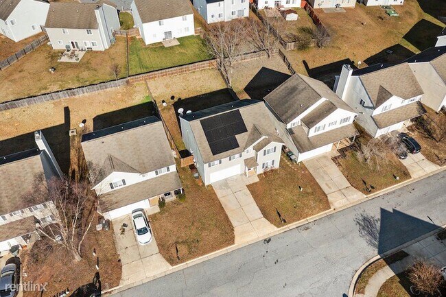 Foto del edificio - 4 br, 2.5 bath House - 809 Caledon Dr