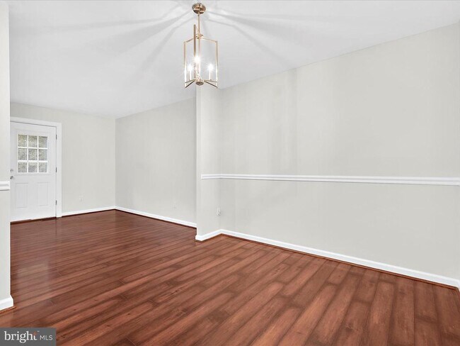 Foto del edificio - 2499 Vineyard Ln