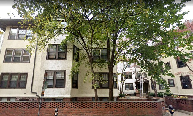 Building Photo - 1 Story St