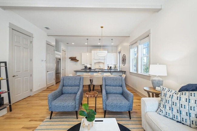 Building Photo - 110 E Blue Crab Loop