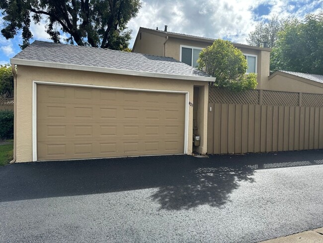 Foto del edificio - 4123 Asimuth Cir