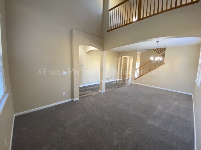 Building Photo - 239 Bristlecone St