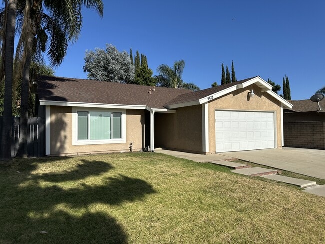 Foto del edificio - 2419 S Cucamonga Ave