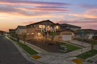 Building Photo - 10925 Admiral Cv Wy