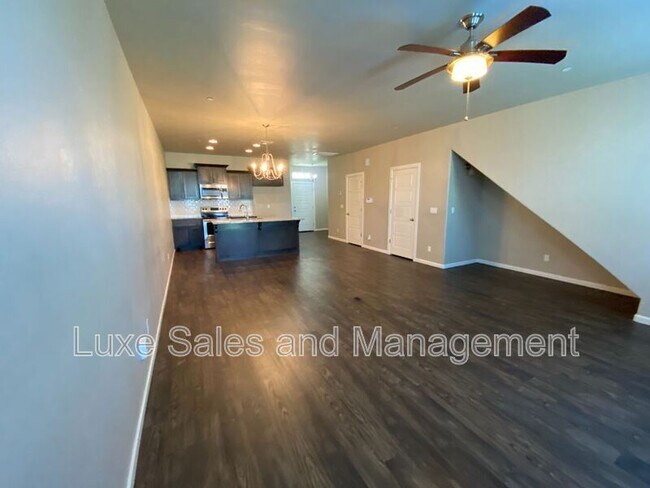 Foto del edificio - 749 SW 14th St