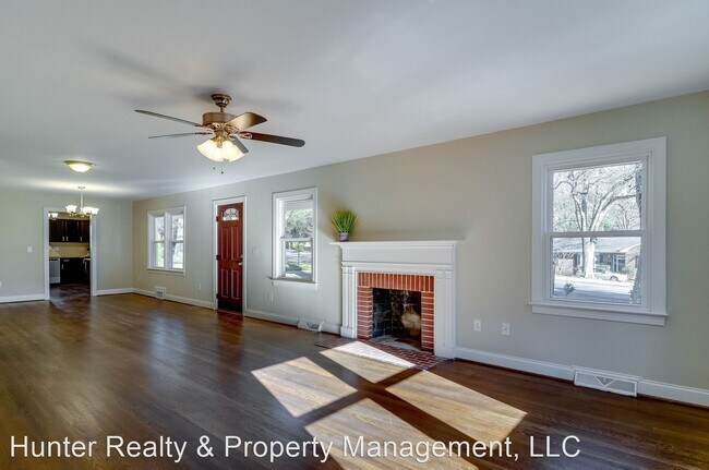 Building Photo - 3 br, 2 bath House - 928 N. Stratford Rd.