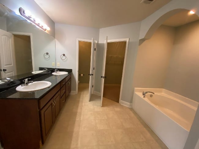 Building Photo - 215 CR - 2170