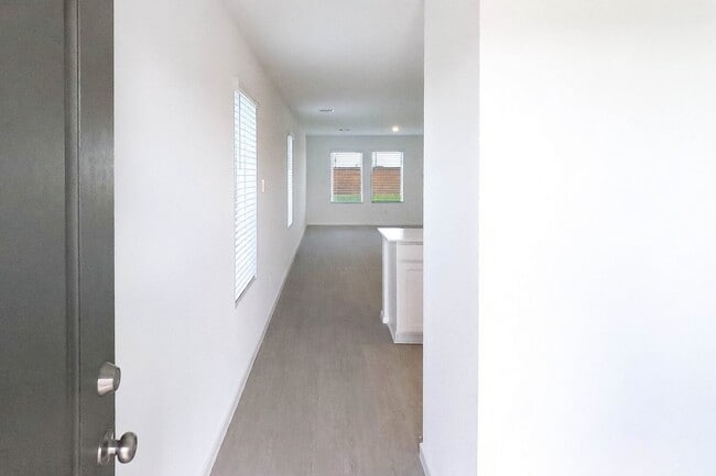 Building Photo - 27118 Reef Coast Dr