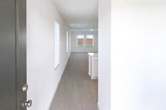 Building Photo - 27118 Reef Coast Dr