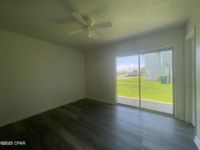 Building Photo - 7718 FL-22