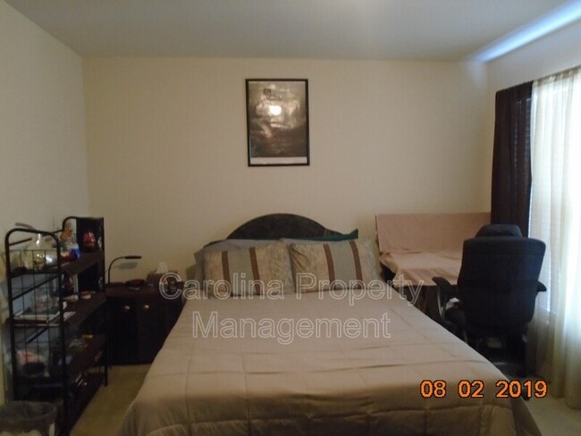 Foto del edificio - 4955 Sunburst Ln