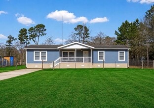 Building Photo - 15933 W Relza Dr