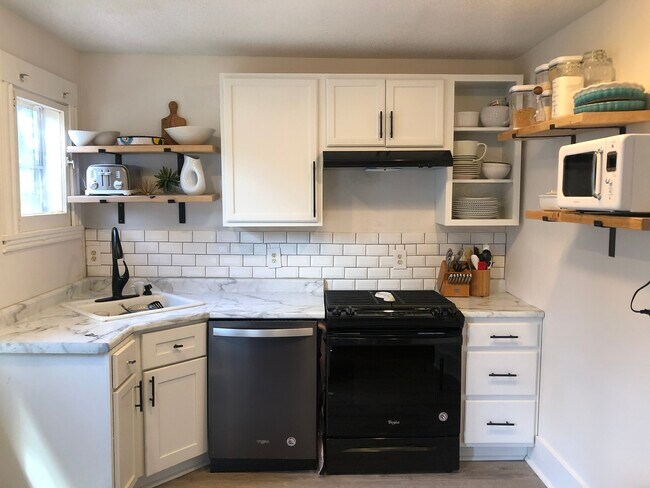 Foto del edificio - 1117 W 26th St