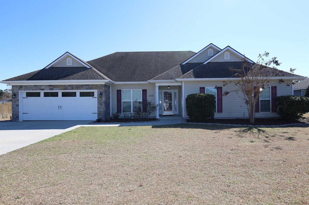 Primary Photo - 4026 Applecross Rd