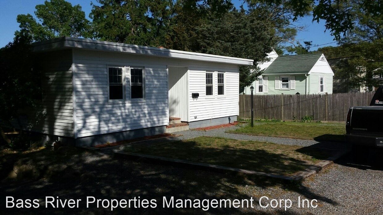 Primary Photo - 2 br, 1 bath House - 42 Warr Avenue