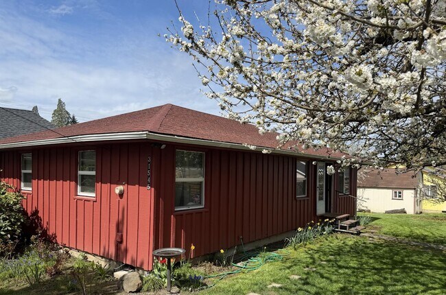 Foto del edificio - 31545 NW Hillcrest St