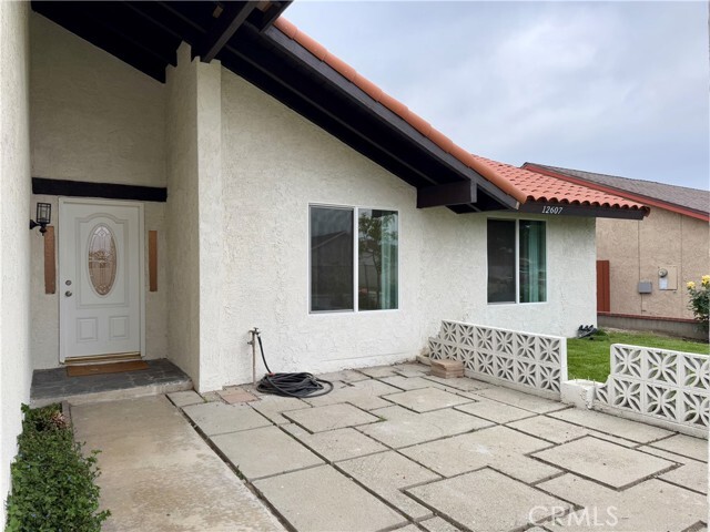 Building Photo - 12607 Sholander Ave