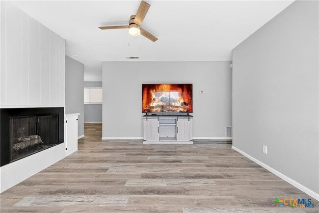 Foto del edificio - 1305 Arkansas Ave