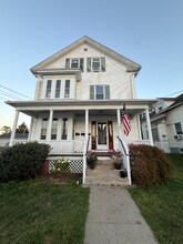 Building Photo - 14 Lincoln Ave