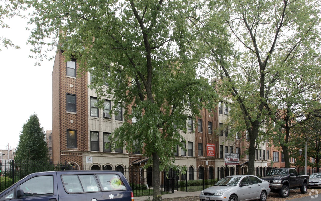 Primary Photo - Wolcott Apartments