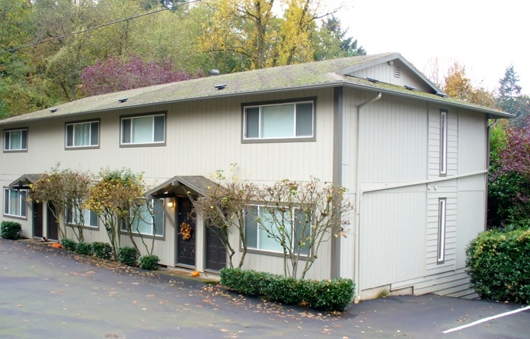 Primary Photo - Pearlwood Townhome