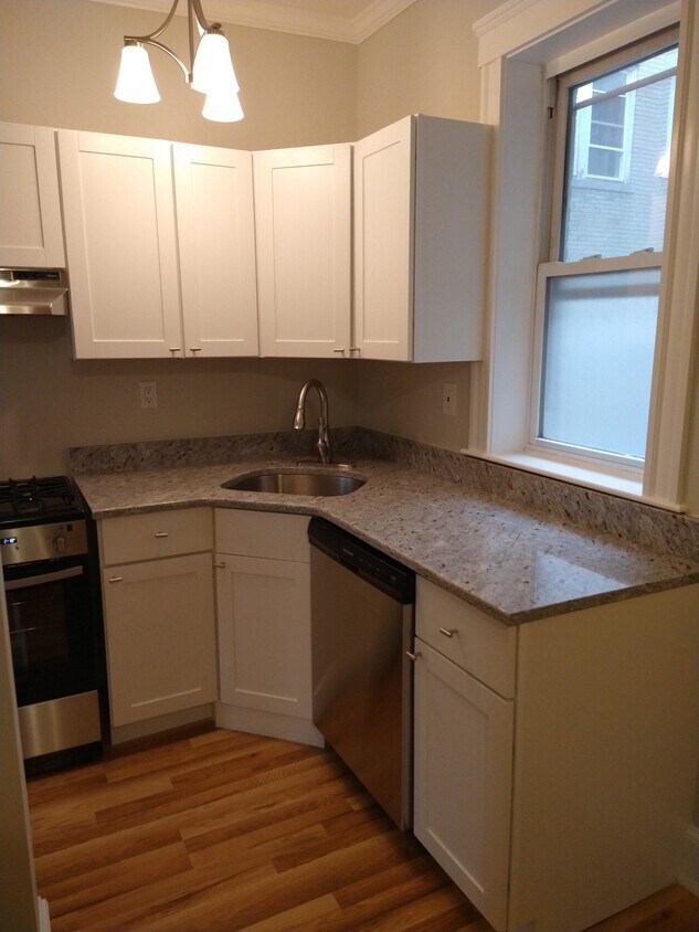 Foto principal - 1185 Commonwealth Ave