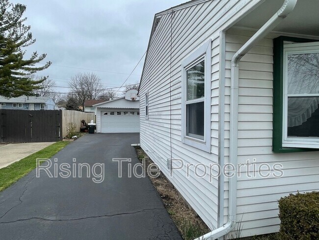 Foto del edificio - 3401 Valleywood Dr