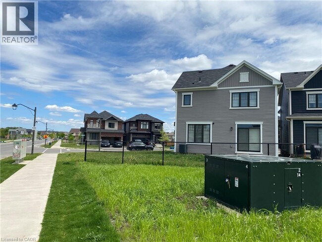 Building Photo - 2 Cahill Dr