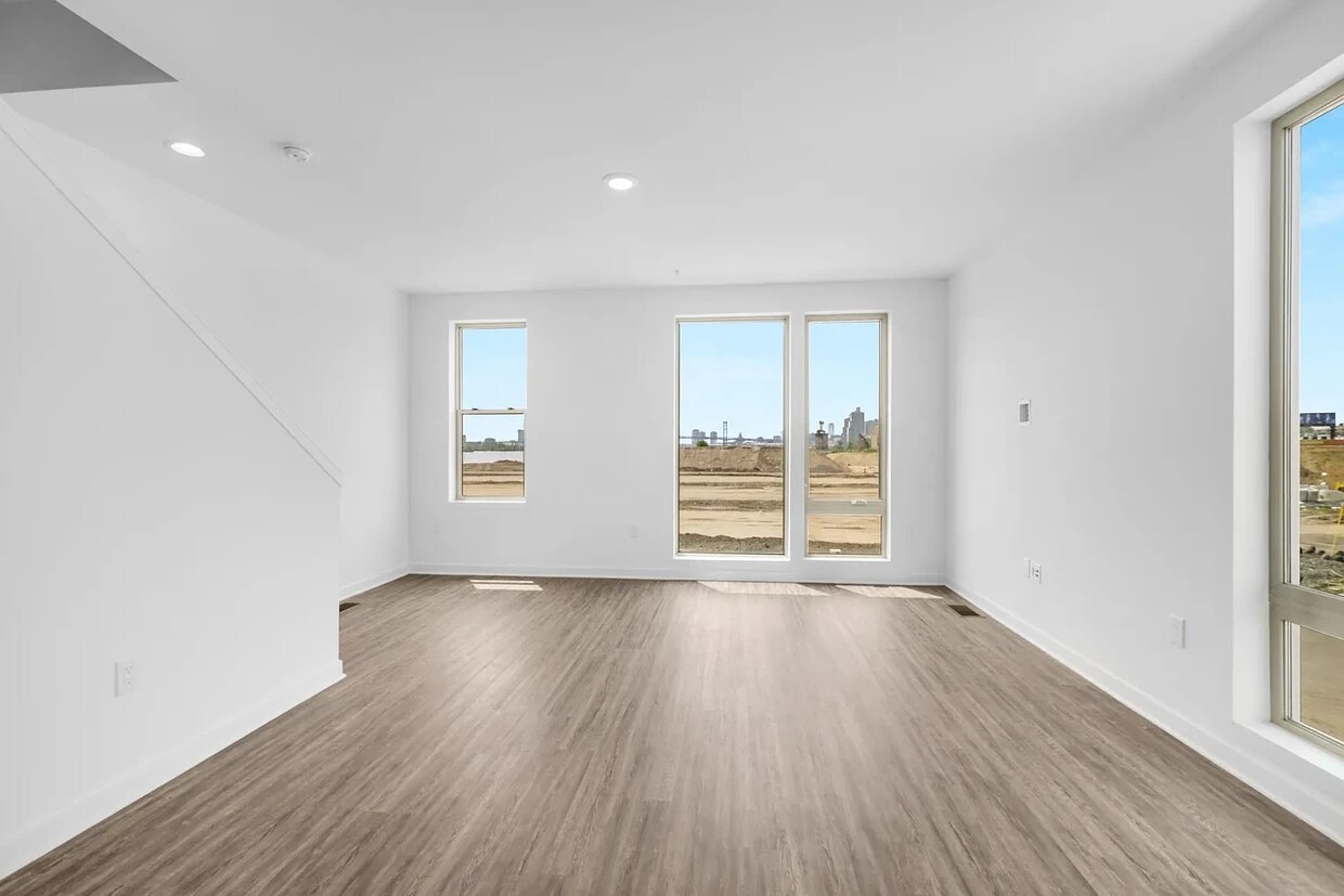 Foto principal - 3001 Schirra Ln