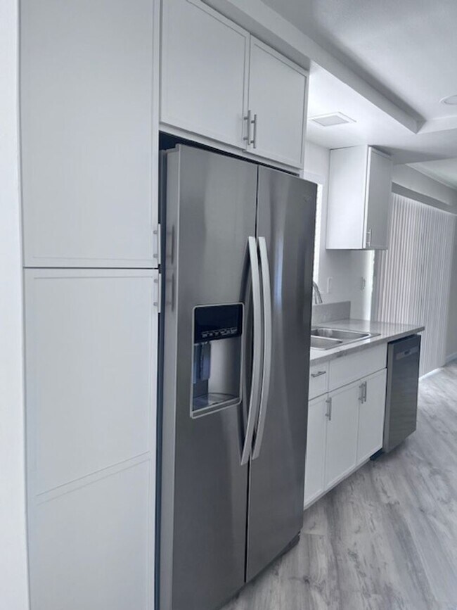 Foto del edificio - 102 Hillside Way