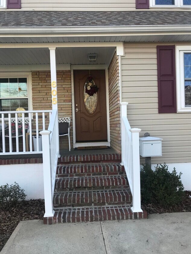 605 Boulton Ave, Point Pleasant, NJ 08742 Apartment for Rent in Point Pleasant, NJ