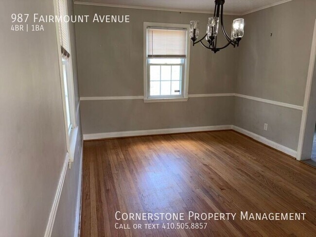 Foto del edificio - 987 Fairmount Ave