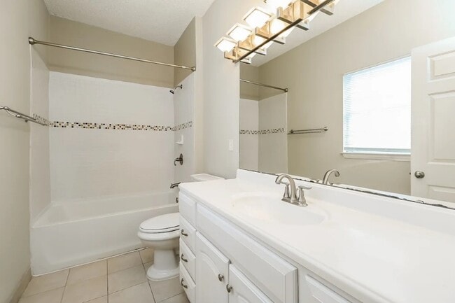 Building Photo - 15511 Baltinglass Ct