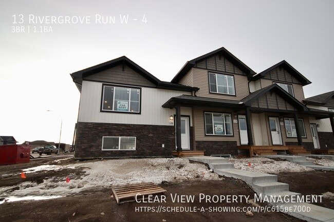 Photo du bâtiment - Beautiful 3 bed high-efficiency 2 level split home! ?? WINTER RENT PROMO: $1899 ??